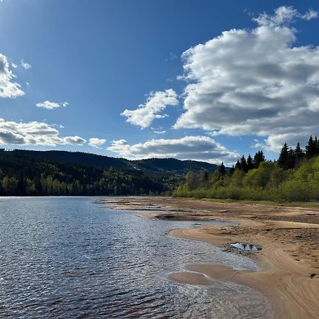 Charmig Villa Med Bastu Och Snabbt Wifi Långav Екстериор снимка