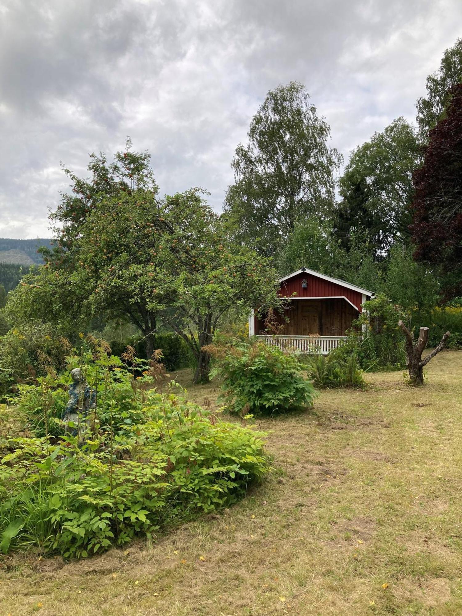 Charmig Villa Med Bastu Och Snabbt Wifi Långav Екстериор снимка